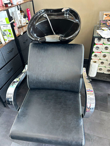 Dir used salon backwash - used,